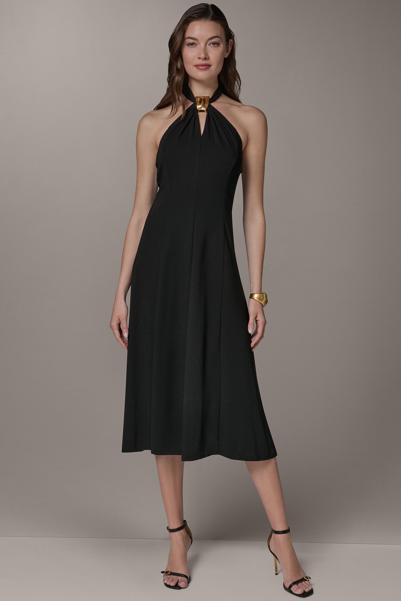 SLEEVELESS MIDI A-LINE HALTER DRESS