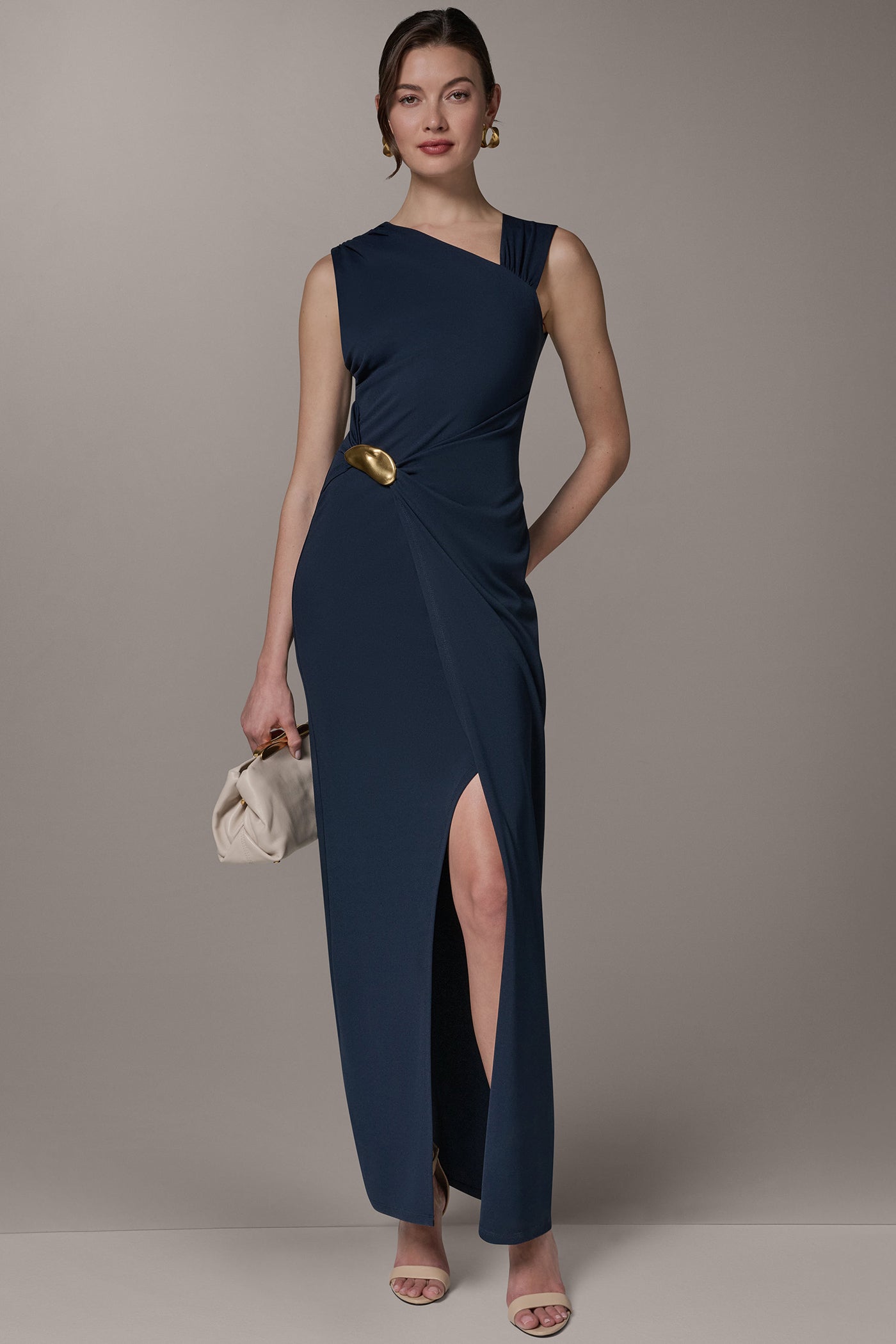 SLEEVELESS ASYMMETRIC GOWN